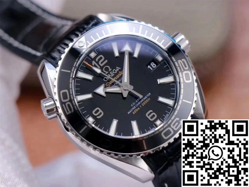 UrbanChic Omega Seamaster 215.33.40.20.01.001 Planet Ocean 600M VS Factory Black Dial 360