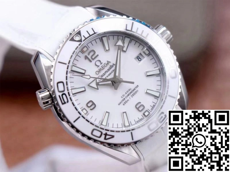 Omega Seamaster 215.33.40.20.04.001 Planet Ocean 600M VS Factory White Dial Vibrant 348