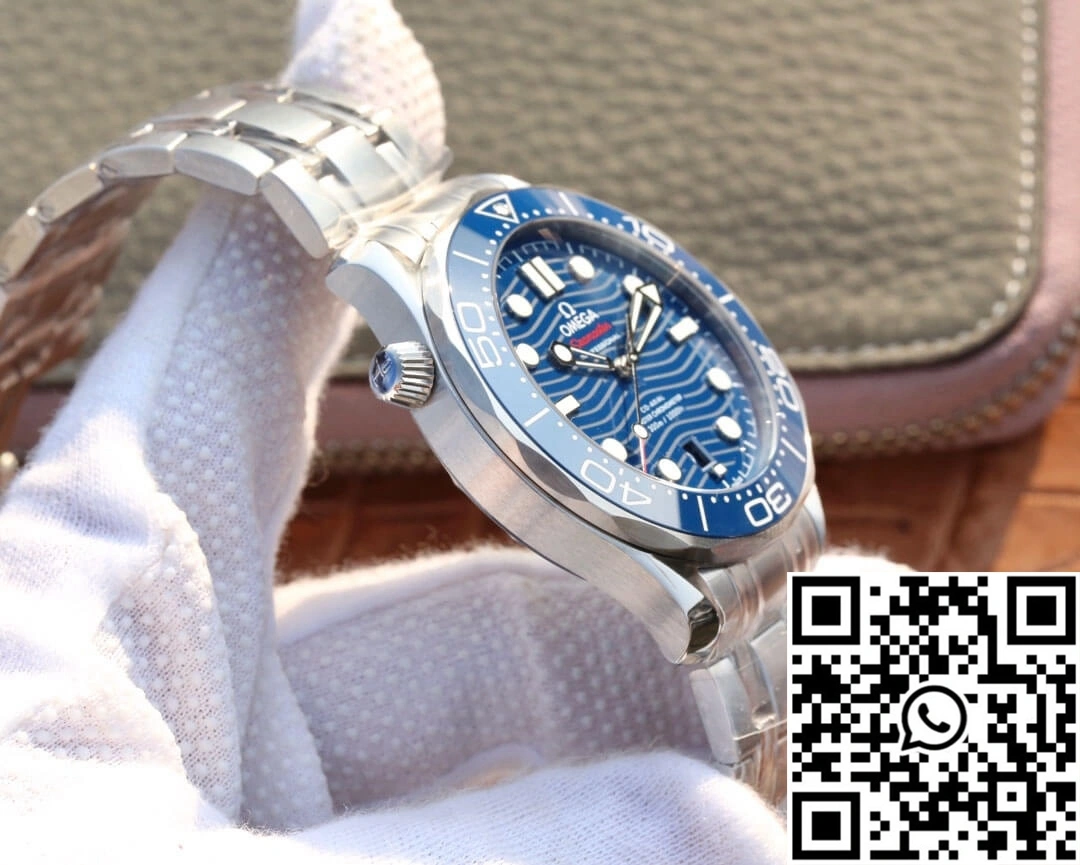 Omega Seamaster Diver 300M 210.30.42.20.03.001 VS Factory Blue Bezel Efficient 386