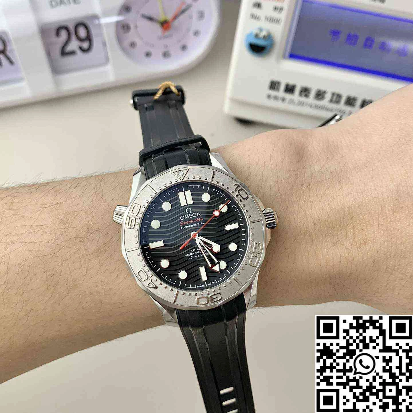 SoftTouch Omega Seamaster Diver 300M 210.32.42.20.01.002 VS Factory Black Bezel 402