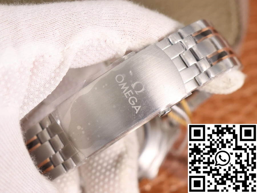 FlexibleFit Omega Seamaster Diver 300M 210.60.42.20.99.001 OM Factory Grey Dial 429