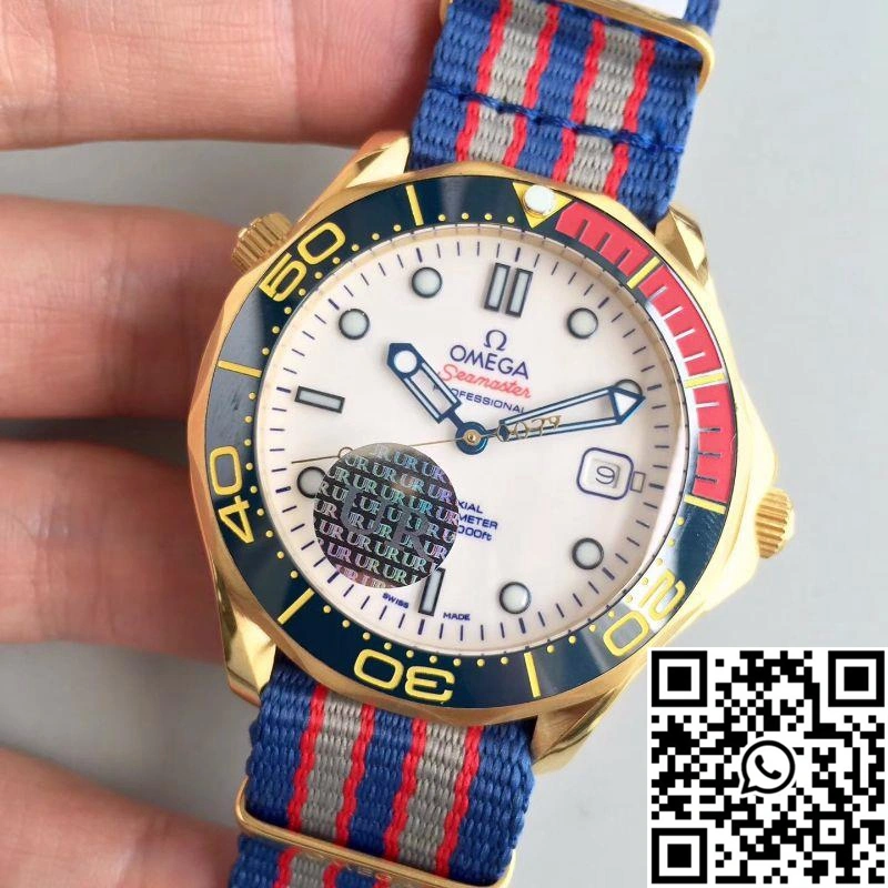 Omega Seamaster Diver 300M Co-Axial 41MM Commander 007 212.62.41.20.04.001 White Dial WeatherProof 425