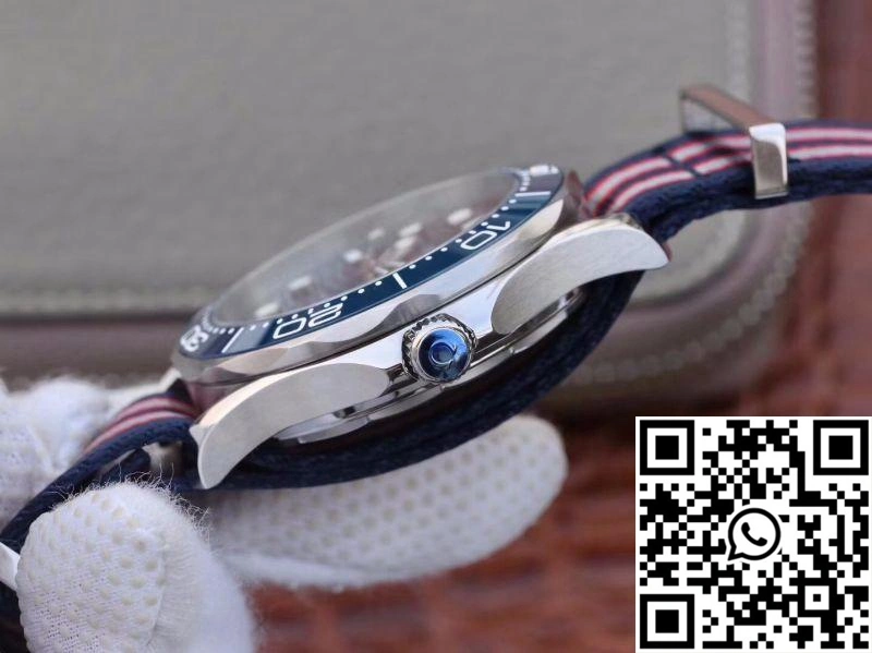 Lightweight Omega Seamaster Diver 300m 210.30.42.20.03.001 Blue Wave Dial VS Factory 406