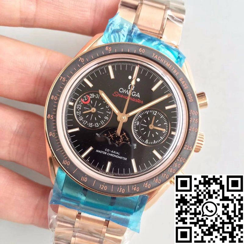 Seasonal Omega Speedmaster Moonwatch Moonphase Chronograph 304.63.44.52.01.001 Black Dial 466