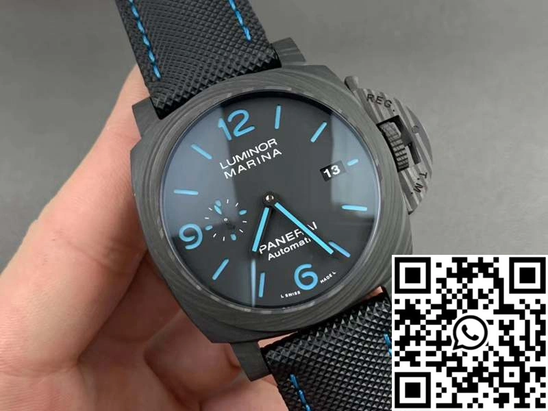Minimalist Panerai Luminor Marina Carbotech PAM01661 VS Factory Black Dial 2211
