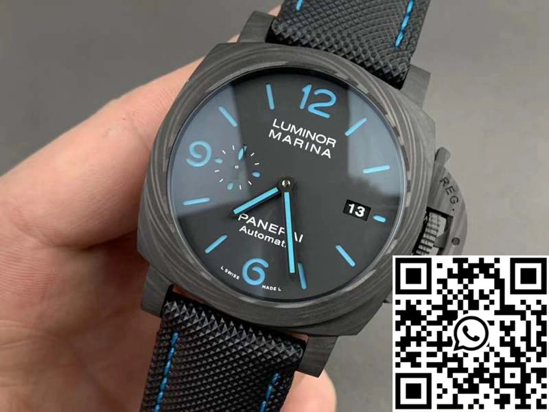 Minimalist Panerai Luminor Marina Carbotech PAM01661 VS Factory Black Dial 2211