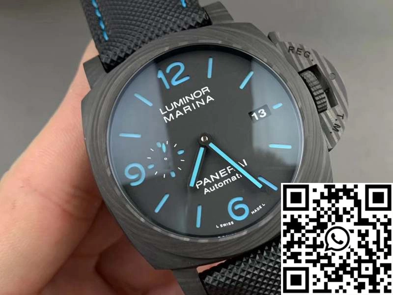 Minimalist Panerai Luminor Marina Carbotech PAM01661 VS Factory Black Dial 2211