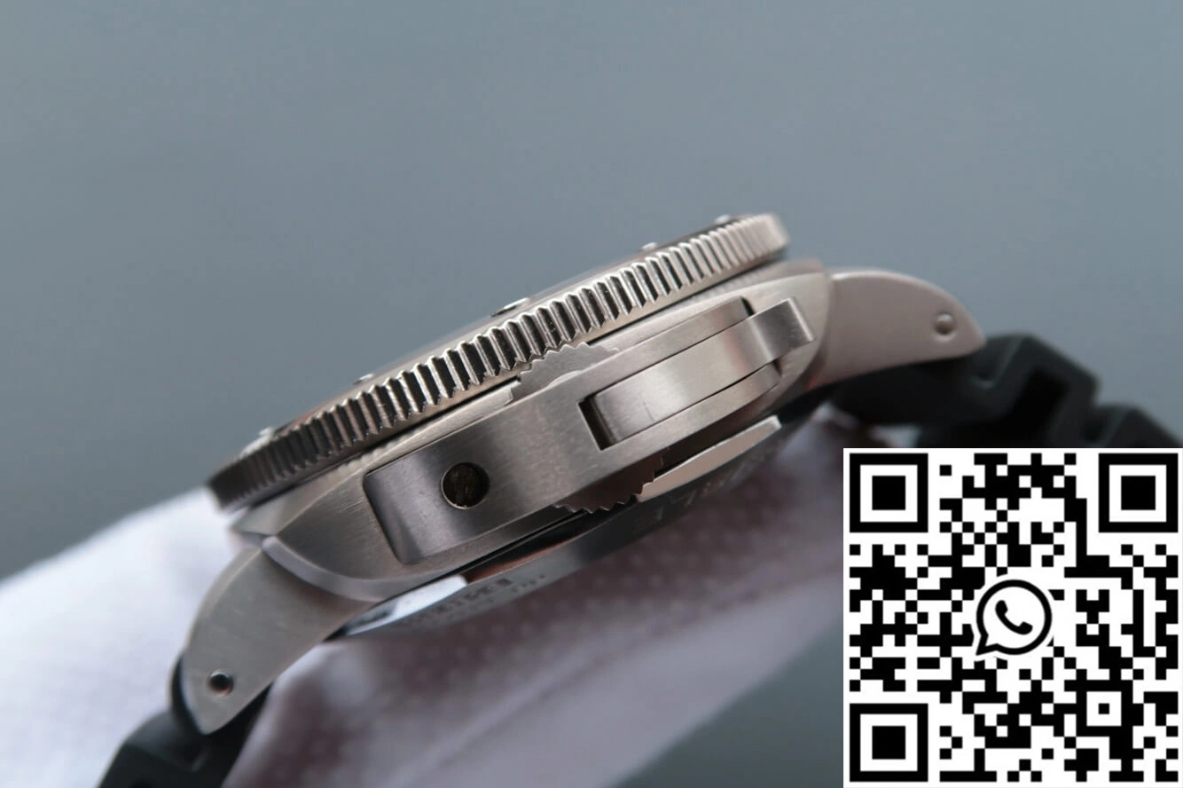 Unique Panerai Luminor PAM00719 VS Factory Titanium Case 2212