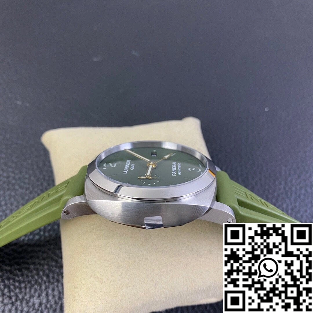 Classic Panerai Luminor PAM01056 VS Factory Green Rubber Strap 2205