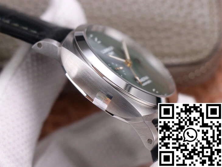Panerai Luminor PAM1056 VS Factory Green Dial Refined 2227