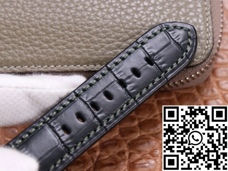 Panerai Luminor PAM1056 VS Factory Green Dial Refined 2227