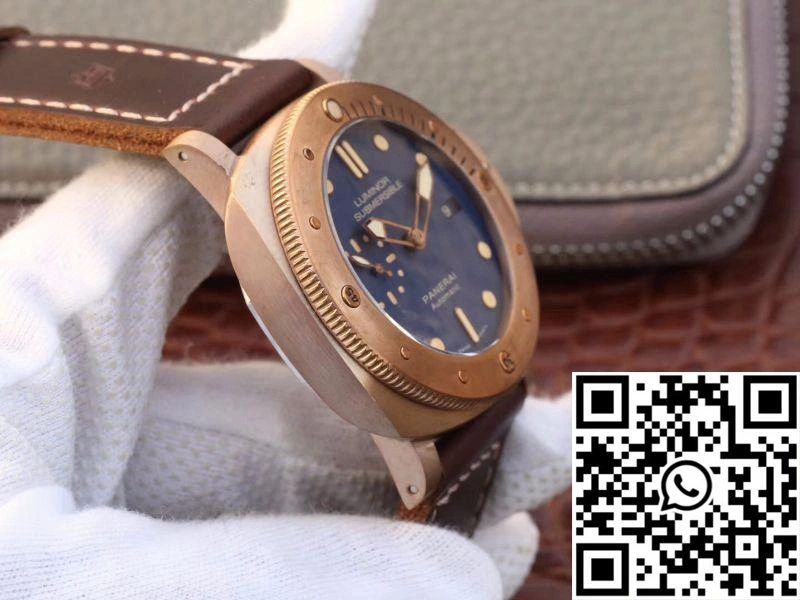 Panerai Luminor Submersible 1950 3 Days Automatic Bronzo PAM671 VS Factory V2 Blue Dial UrbanChic 2229