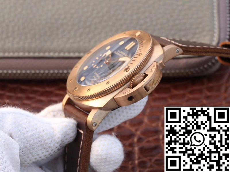 Panerai Luminor Submersible 1950 3 Days Automatic Bronzo PAM671 VS Factory V2 Blue Dial UrbanChic 2229