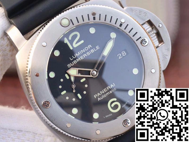 Vibrant Panerai Luminor Submersible 1950 Amagnetic 3 Days Titanium PAM389 VS Factory V2 Black Dial 2245