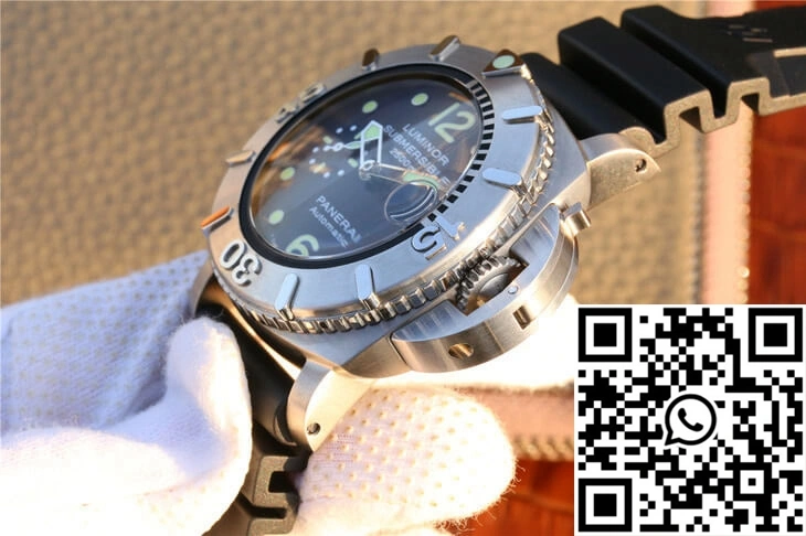 Unisex Panerai Submersible PAM 00194 VS Factory Black Dial 2263