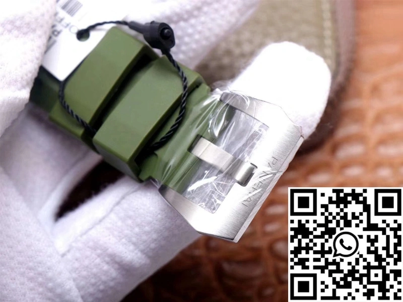 Panerai Submersible Verde Militare PAM1055 VS Factory Matte-Green Dial Contemporary 2265