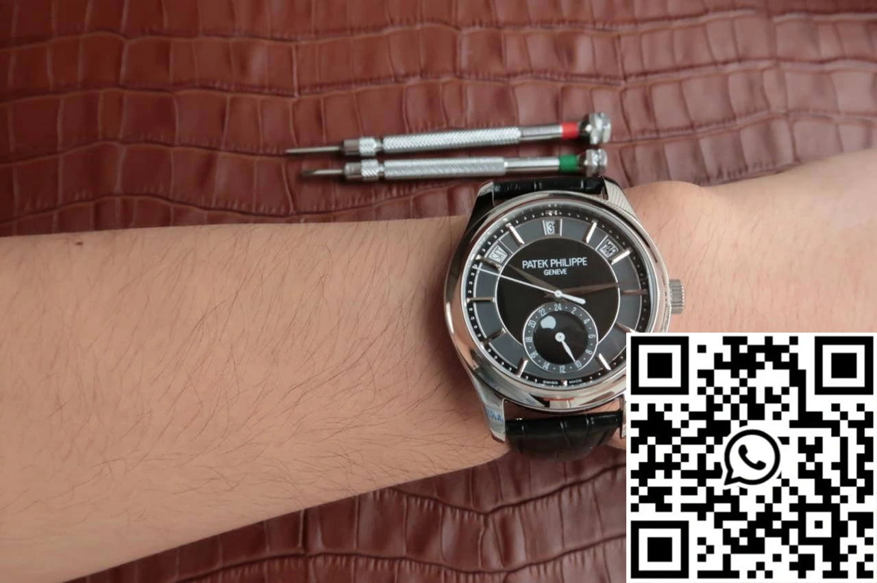 Patek Philippe Annual Calendar 5205R-001 KM Factory Black Dial Cowhide Strap TravelReady 557