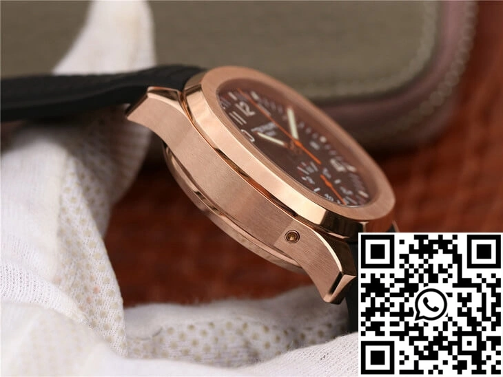 Patek Philippe Aquanaut 5968A-001 Rose Gold SmoothTexture 496