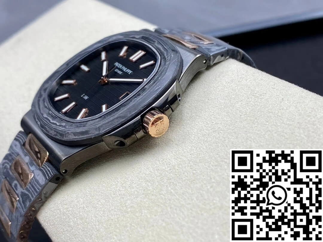 Functional Patek Philippe Nautilus 5711 DiW Rose Gold 589