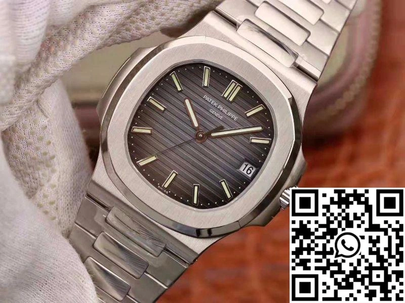 Soft Patek Philippe Nautilus 5711 PF Factory V2 Anthracite Dial 568