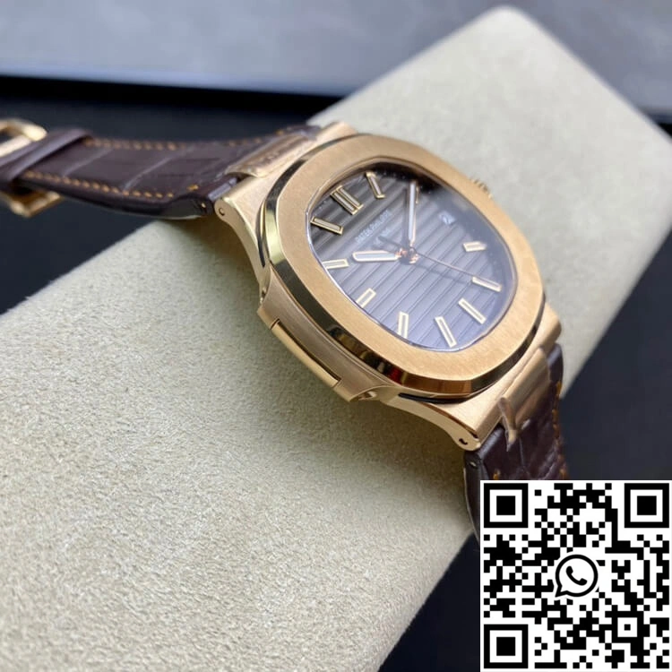 Refined Patek Philippe Nautilus 5711R 3K Factory Rose Gold Grey Dial 570