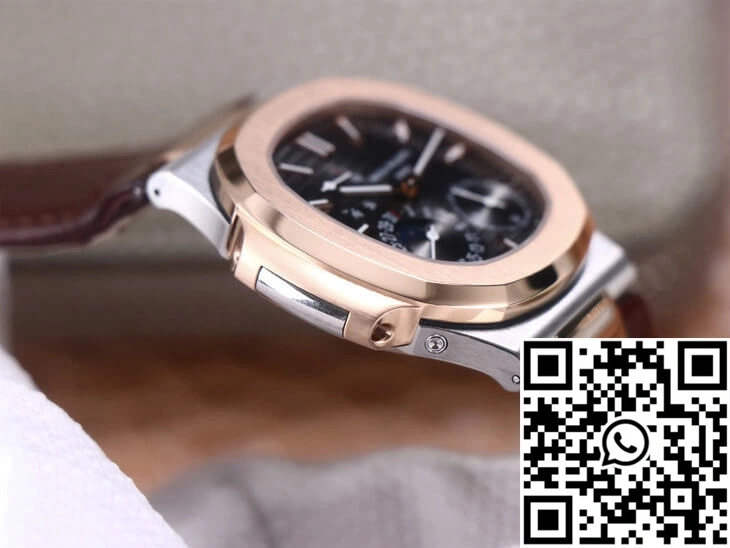 MoistureWicking Patek Philippe Nautilus 5712GR-001 PF Factory Dark Gray Dial 595