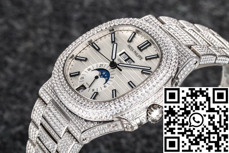 Patek Philippe Nautilus 5726 R8 Factory Gypsophila Diamond White Dial Comfortable 579