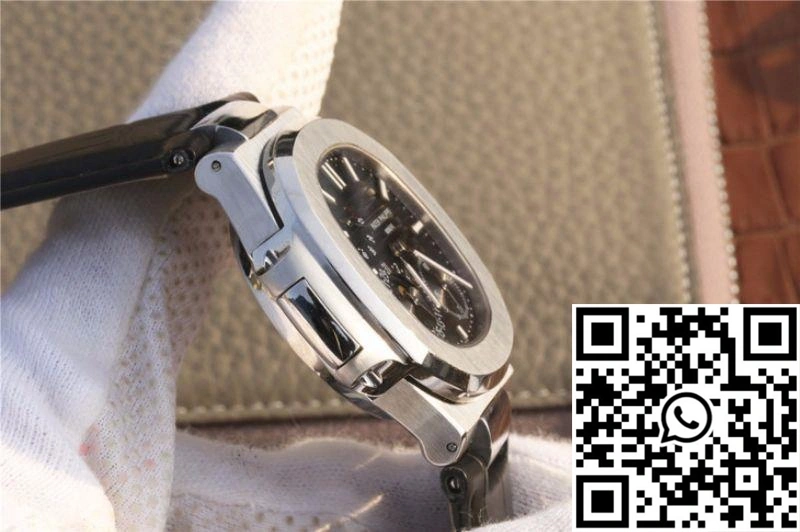 Patek Philippe Nautilus Moonphase 5712G-001 Black Dial Efficient 610
