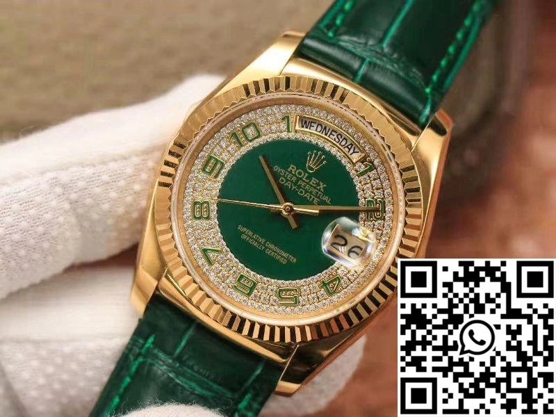 Trendsetting Replica Rolex Day-Date 36mm Green Enamel Diamond Gypsophila Gold dial watch 1015