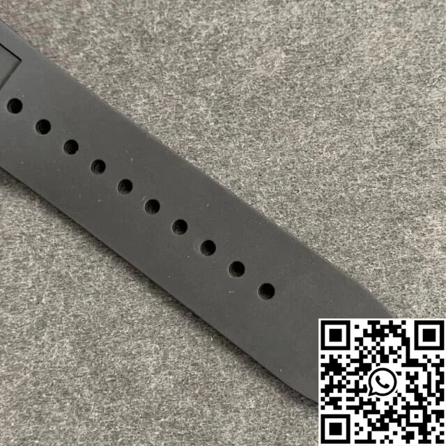 Reliable Richard Mille RM-011 KV Factory V2 Forged Carbon Black Case 2306