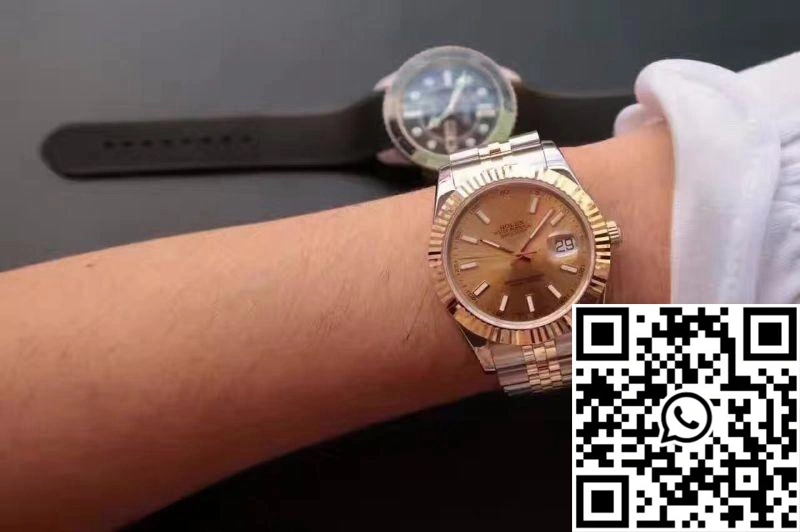 Sustainable Rolex Datejust 126333 41mm Champagne Dial 661