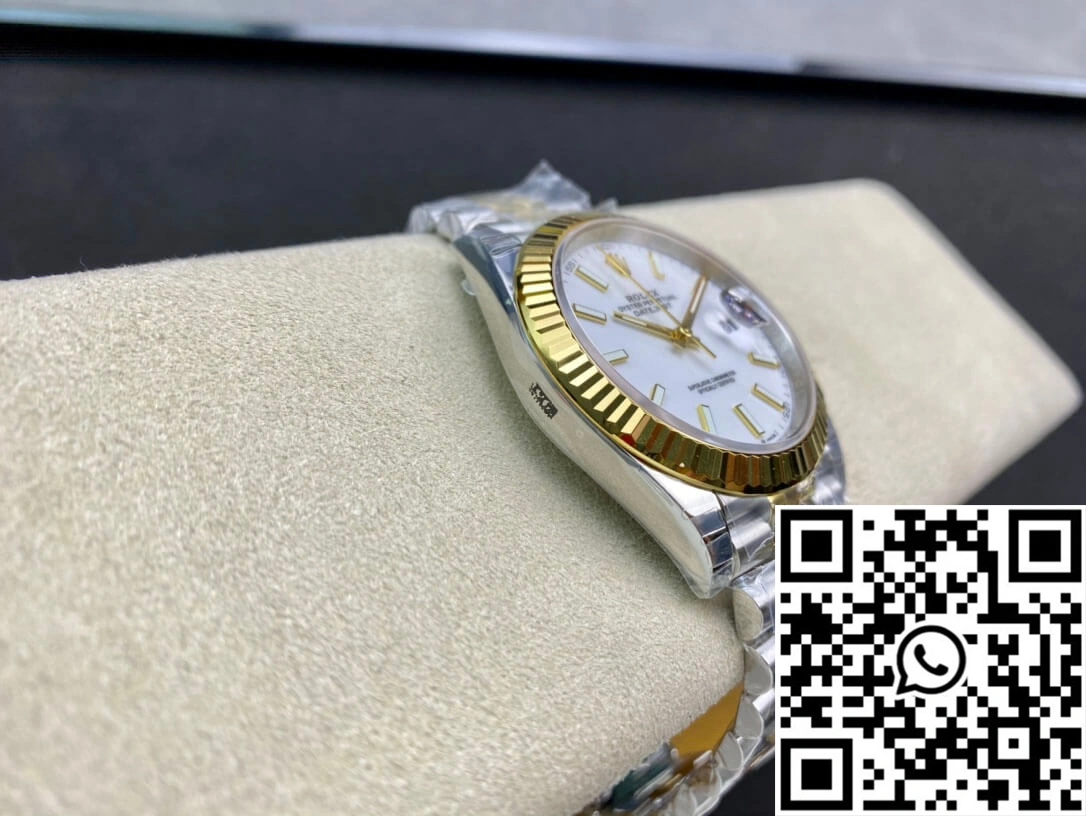 Stretchable Rolex Datejust M126333-0016 VS Factory Yellow Gold 842