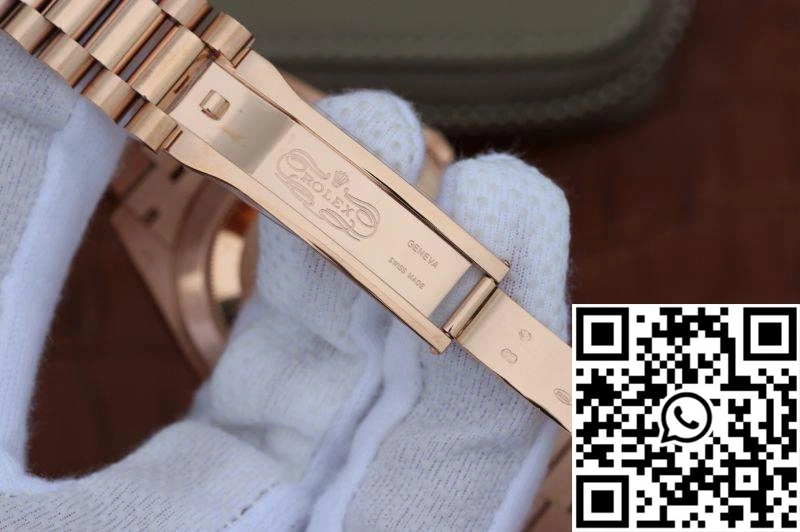 Sporty Rolex Day Date 40mm 228235 EW Factory Brown Dial 916