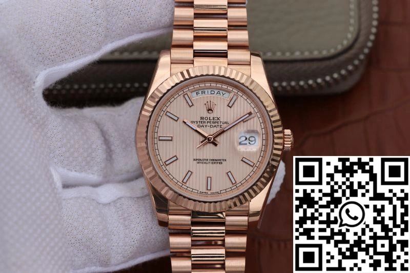 Durable Rolex Day Date II 228235 40mm EW Factory Rosegold Dial 976