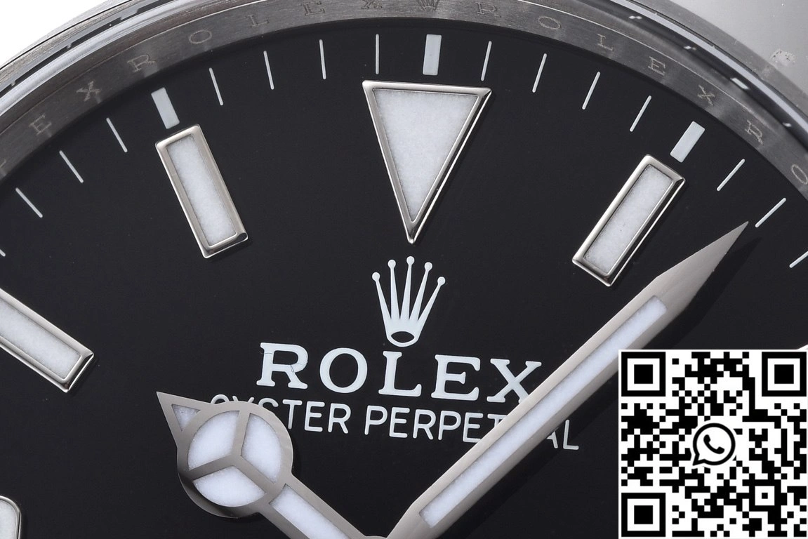 EasyMatch Rolex Explorer 214270 Clean Factory Oyster Perpetual 39mm Black Dial 1154