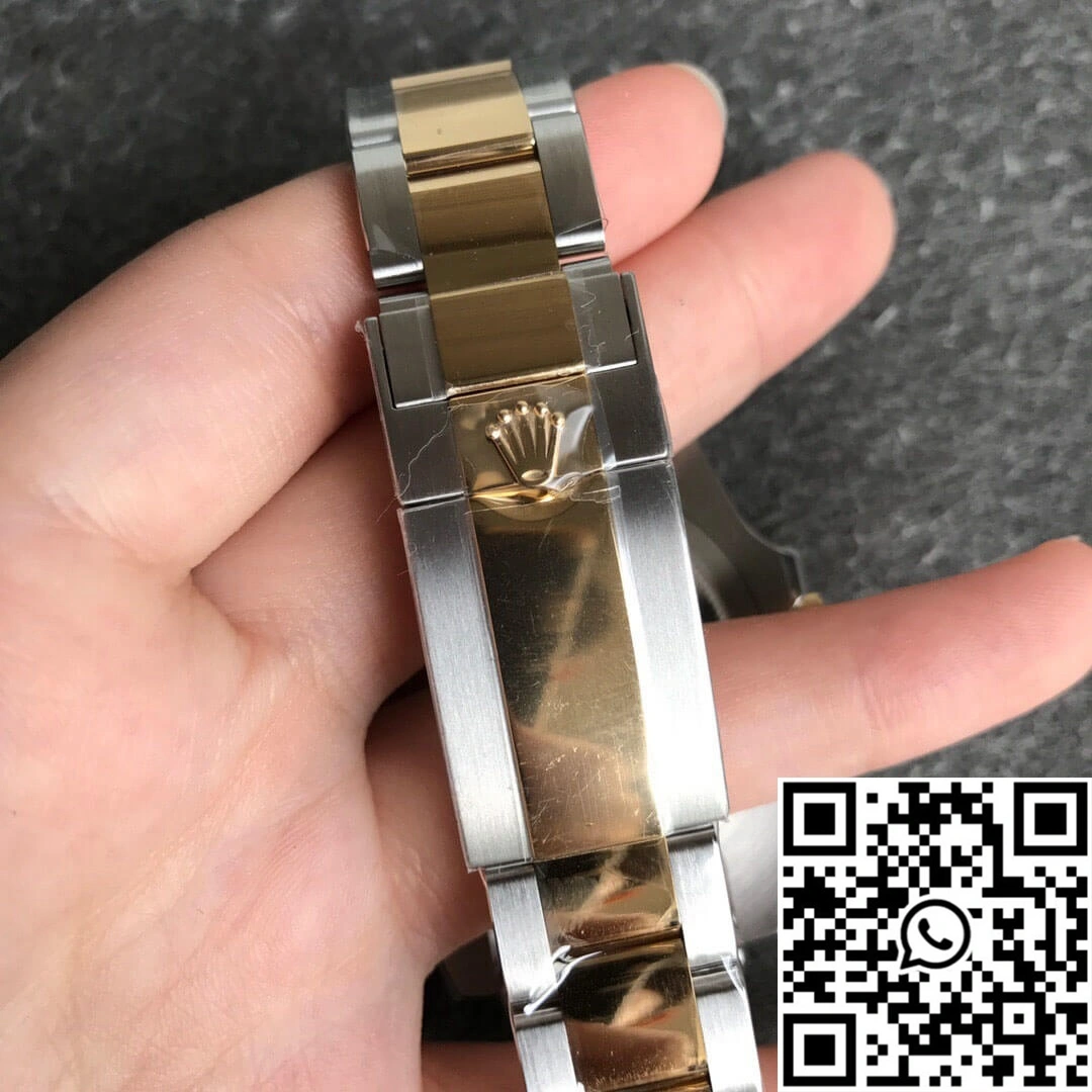UrbanChic Rolex GMT Master II 116713-LN-78203 AR Factory Yellow Gold 1186