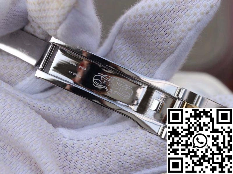Rolex SKY-DWELLER 326938-72418 Gold Dial Versatile 1322