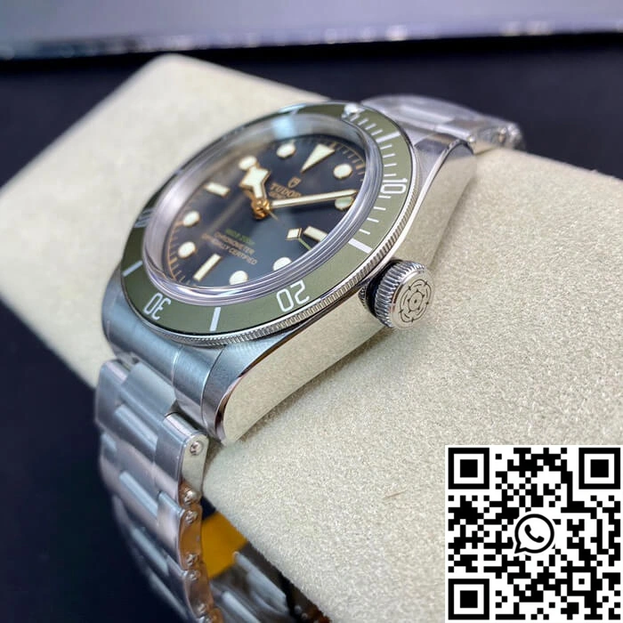 AllSeason Tudor Heritage Black Bay Green Harrods Special Edition 79230G ZF Factory Black Dial 2552