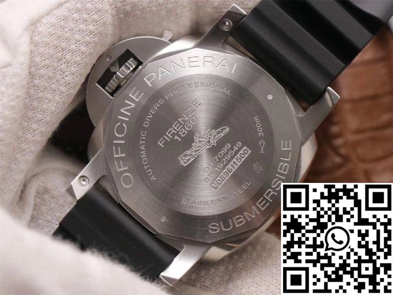 UrbanChic VS Factory Panerai Submersible 42MM PAM 2275