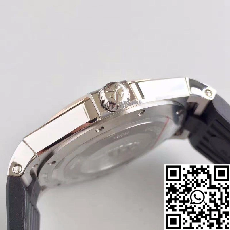 Vacheron Constantin Overseas 42MM 47040 JJ Factory Black Dial FashionForward 2570