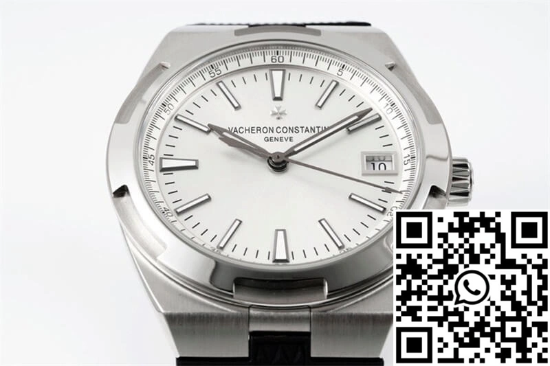 Vacheron Constantin Overseas 4500V PPF Factory Black Rubber Strap FashionForward 2581