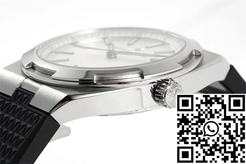 Vacheron Constantin Overseas 4500V PPF Factory Black Rubber Strap FashionForward 2581