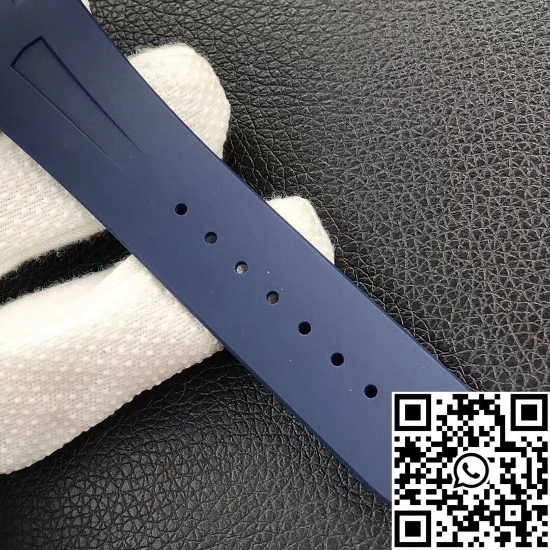 Vacheron Constantin Overseas 47040 8F Factory Blue Rubber Strap Popular 2579