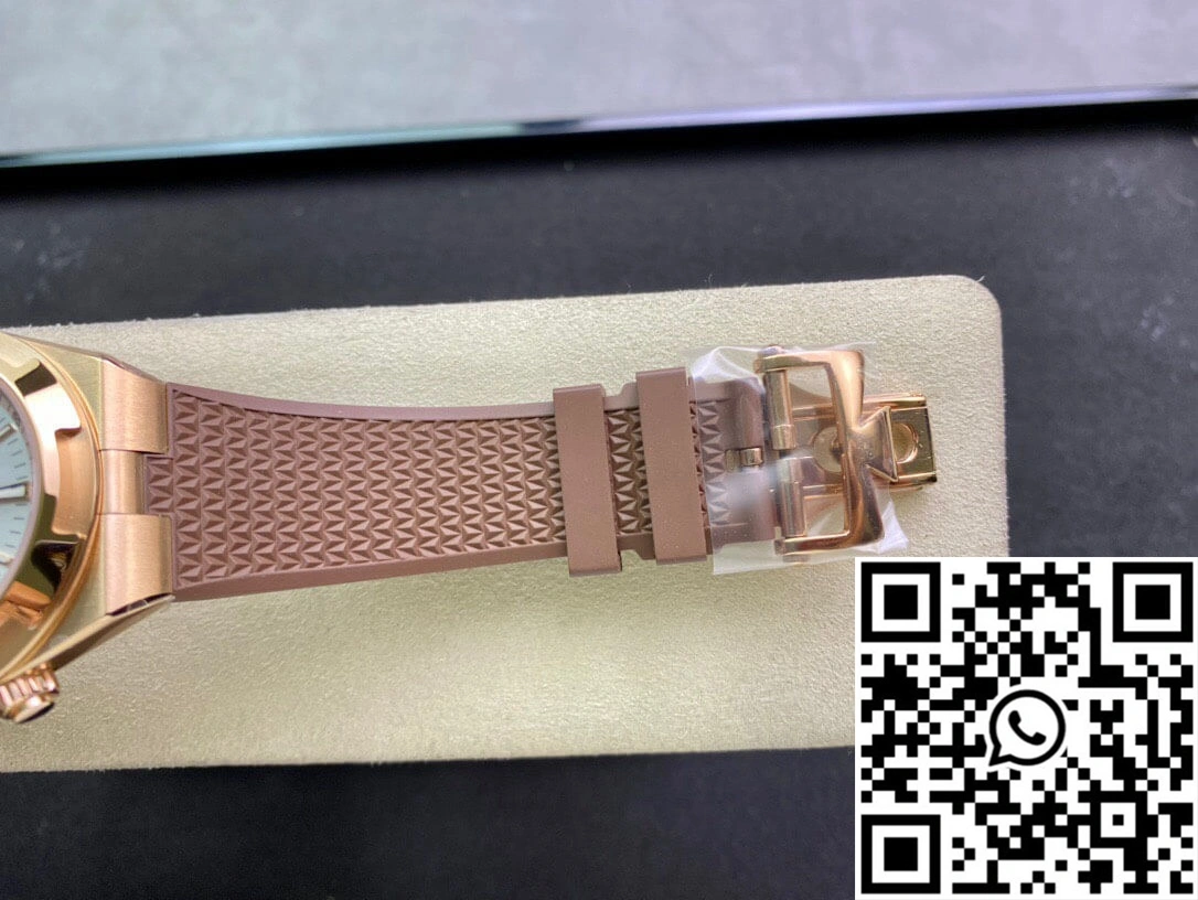 Vacheron Constantin Overseas 5500V 8F Factory Rubber Strap SunProtective 2567